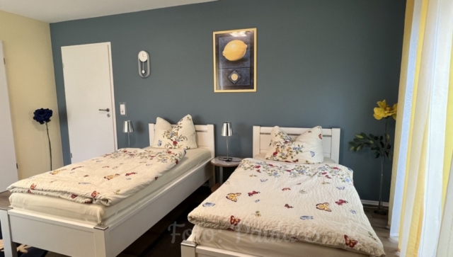 Zwei-Bett-Zimmer
